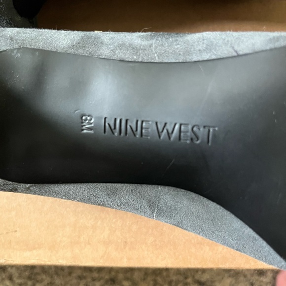 Nine West high heels grey suede size 8 - Picture 4 of 6